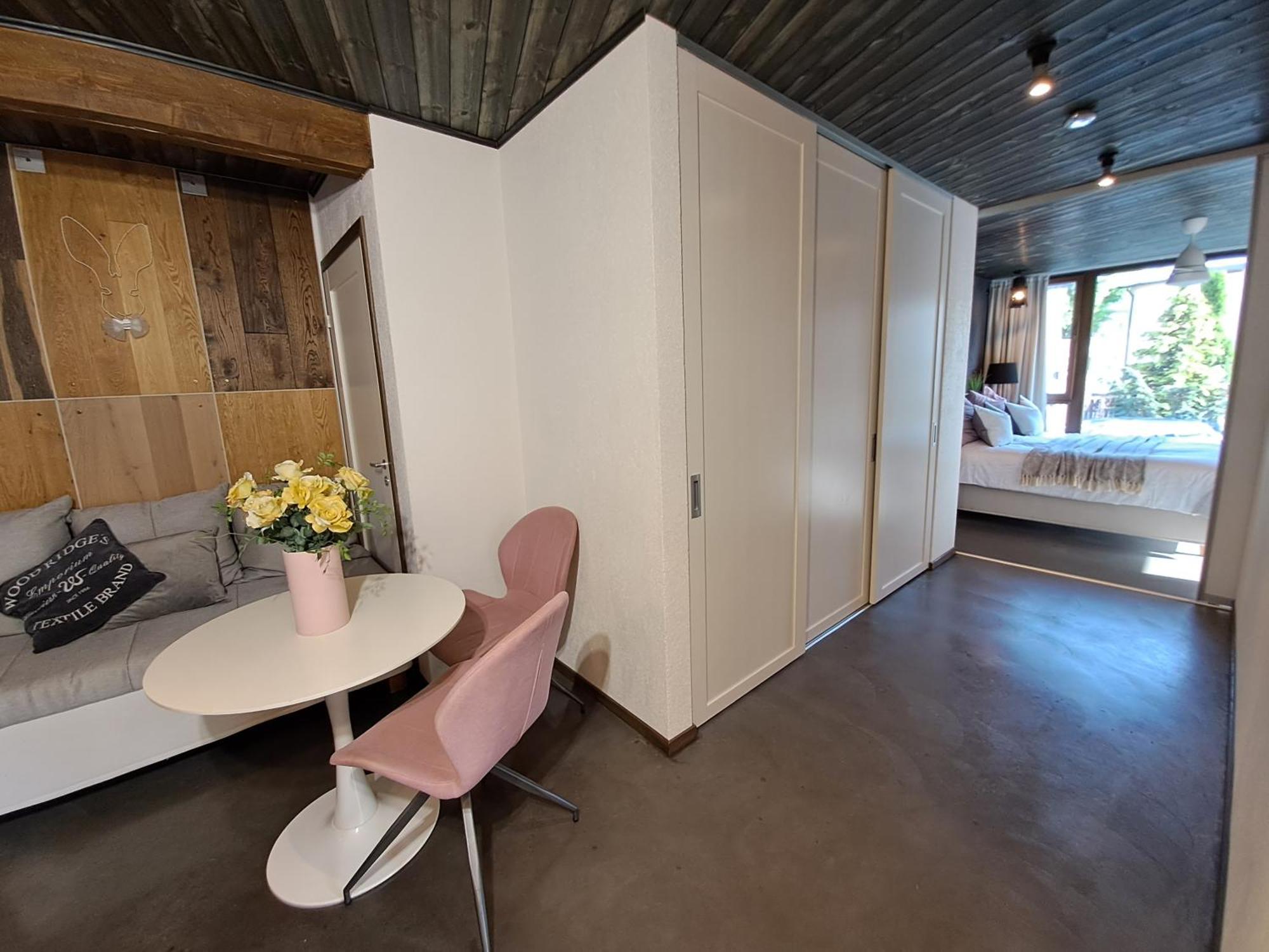 Lux Apartment Parnu Exterior photo